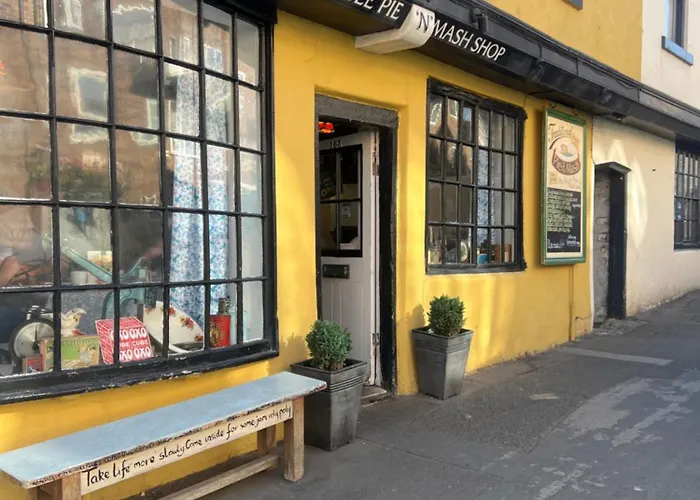 Pie In The Sky * Whitby