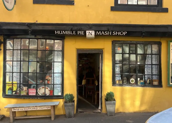 Bed & Breakfast Pie In The Sky