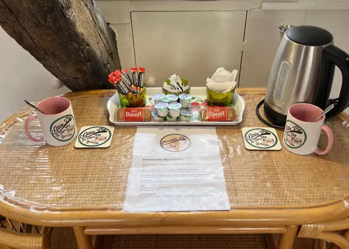 Pie In The Sky * Whitby